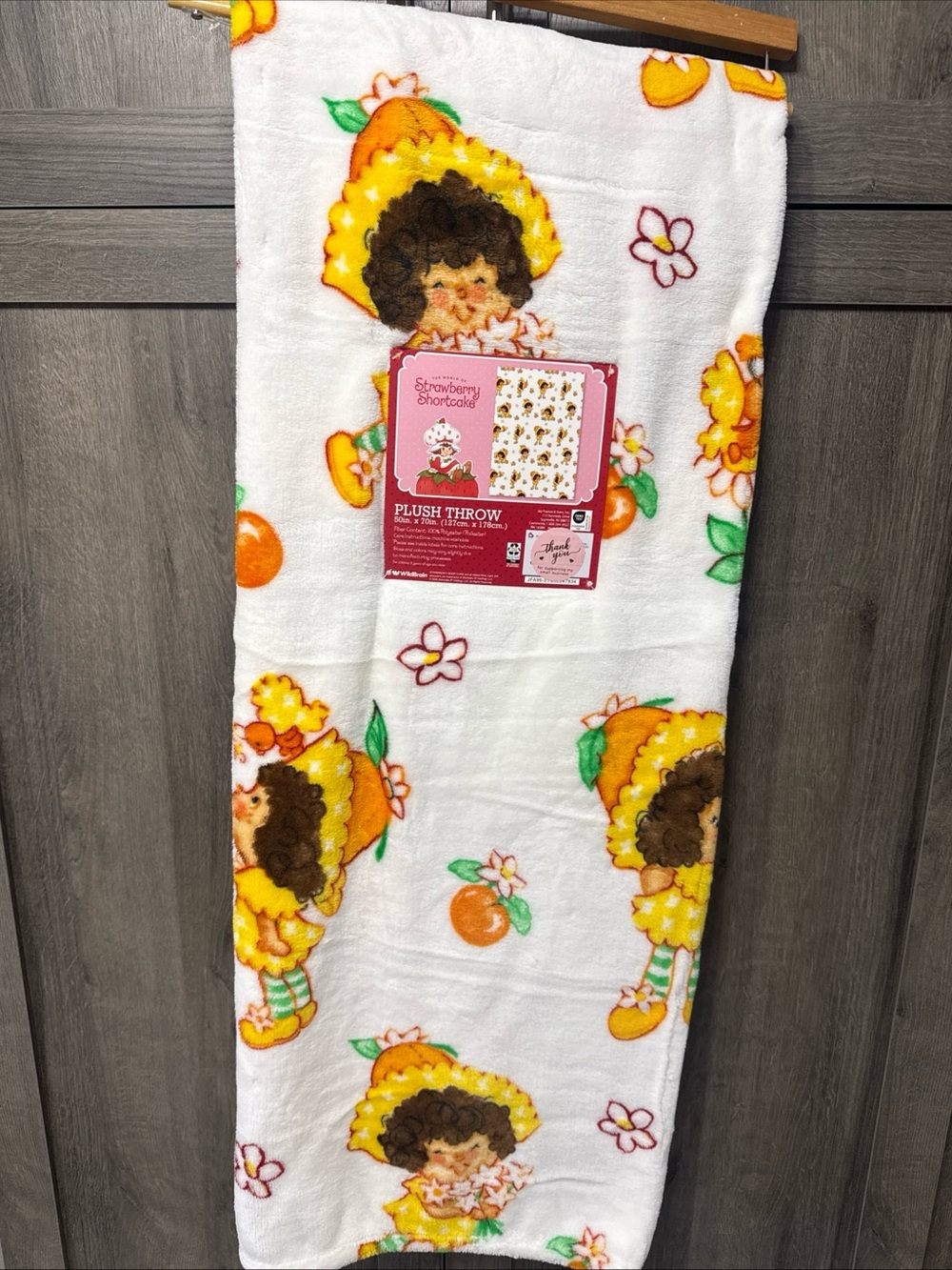 New Strawberry Shortcake & Friends Orange Blossom & Butterflies Throw Blanket